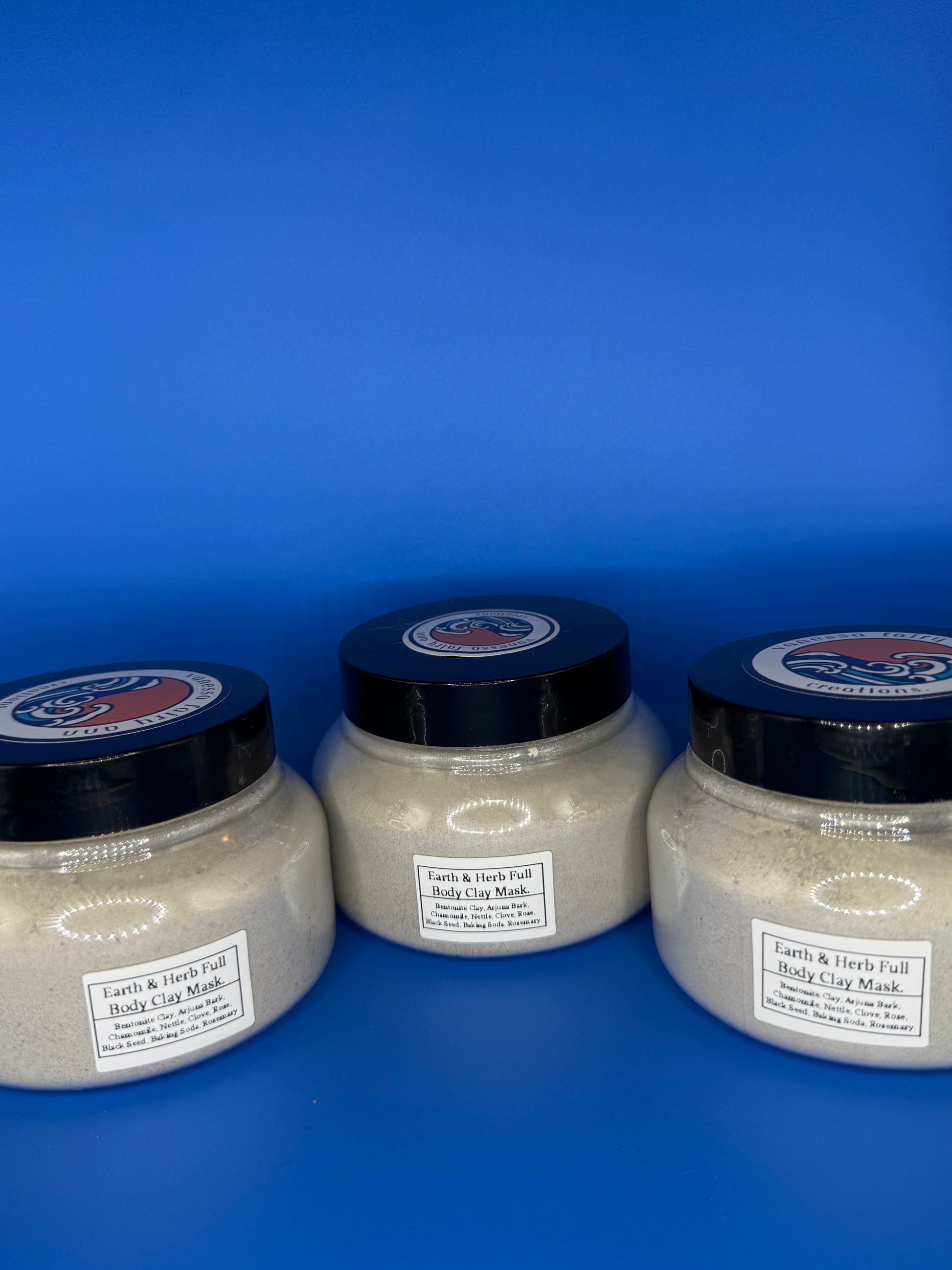 Earth and Herb Full Body Clay Mask – Deep Detox & Skin Revival Treatment